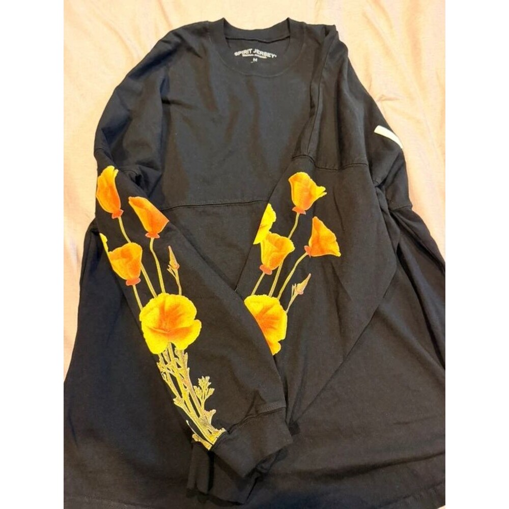Long sleeve